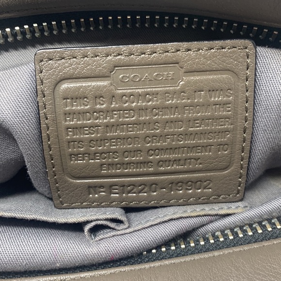 Coach LEGACY RORY 19902 green grey brown leather purse zip closure - Picture 6 of 14